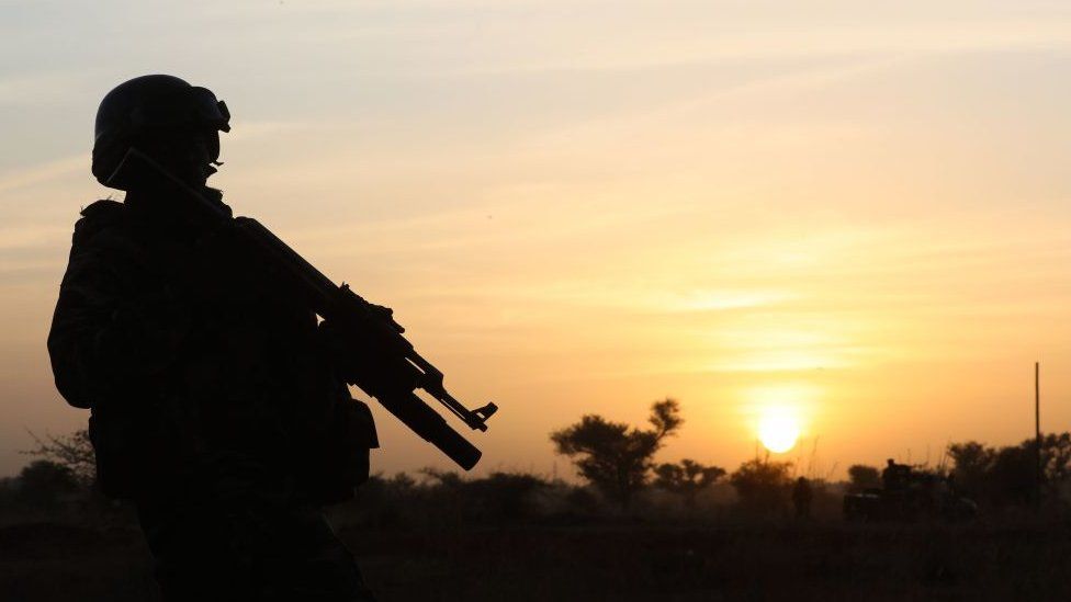 В Нигере при атаке боевиков в районе Тахуа погиб 141 человек