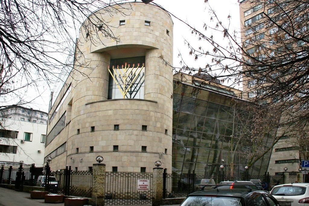 В еврейской общине - за бесплатные парковки для духовенства