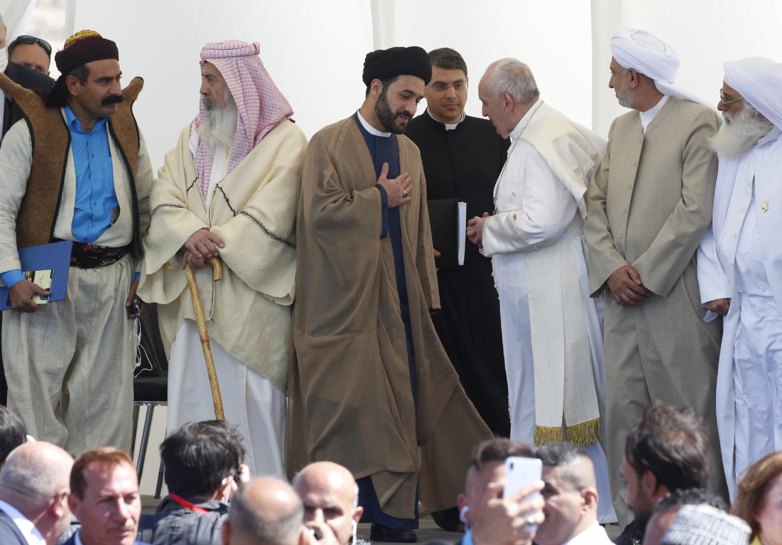 Папа в Уре: Враждебность и насилие - это предательство религии
