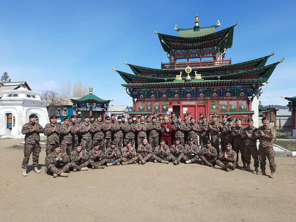Монгольские военные посетили Иволгинский дацан перед парадом