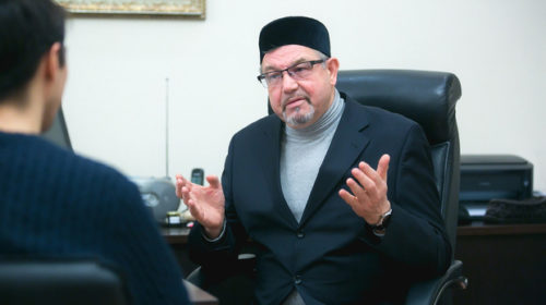 Заместитель муфтия Татарстана о приседаниях у мечети Кул-Шариф