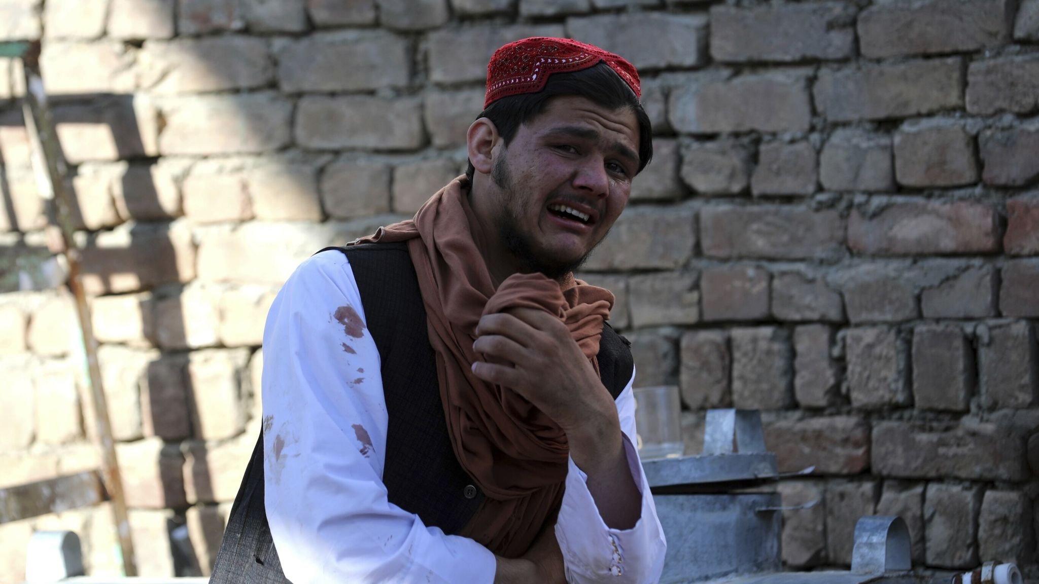 Террористы взорвали мечеть в Кабуле, убив имама и 11 верующих
