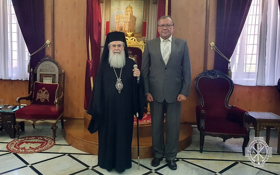 Посол России в Израиле встретился с Иерусалимским Патриархом