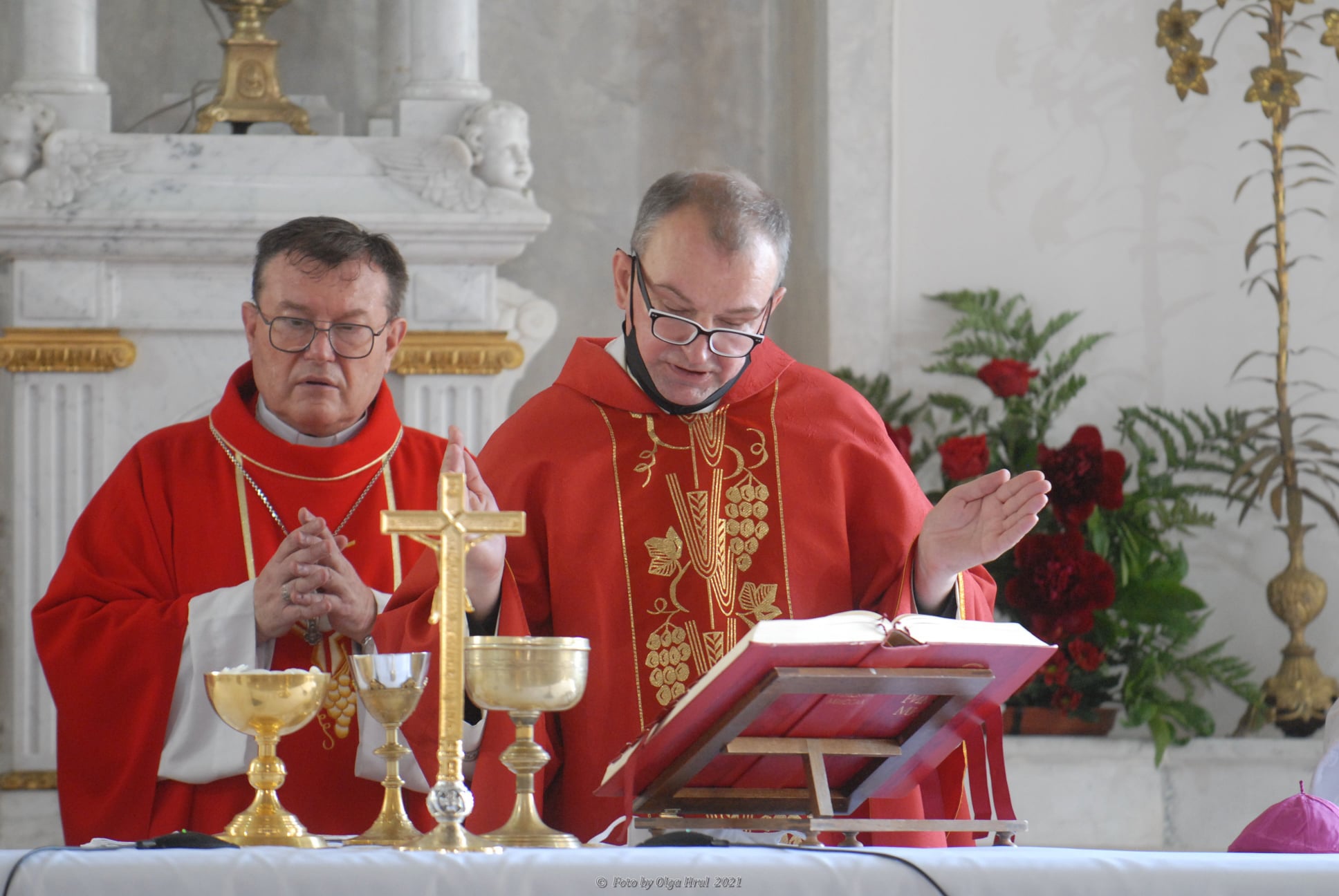 Архиепископ: смена настоятеля прихода свв. Петра и Павла в Москве