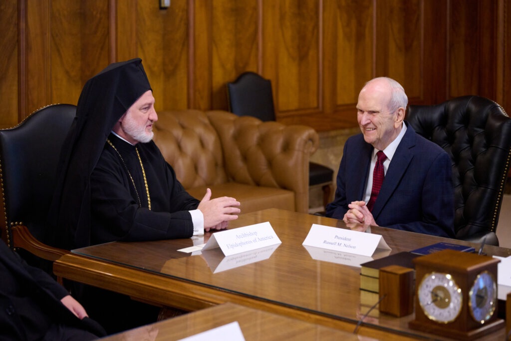 Руководители мормонов приняли архиепископа Елпидофора