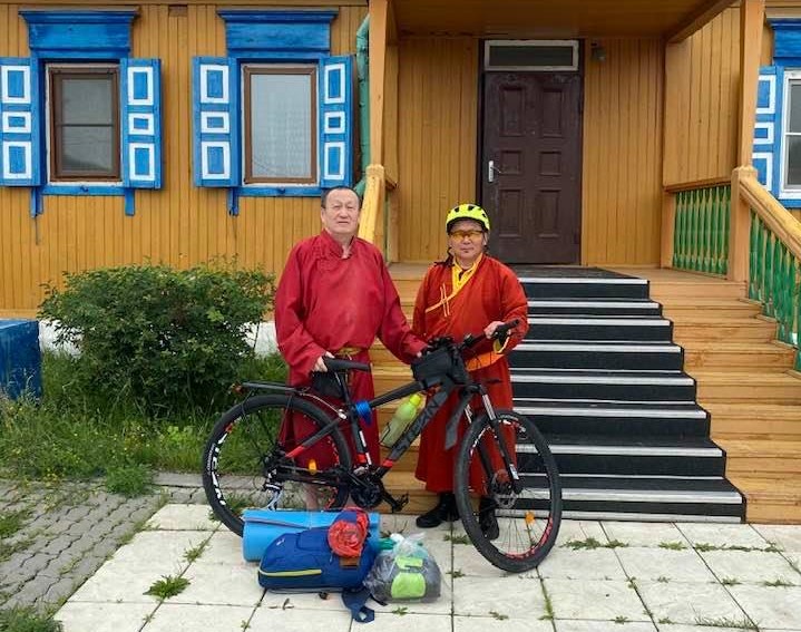 Паломничество на велосипеде по местам рождения 21 Ламы России