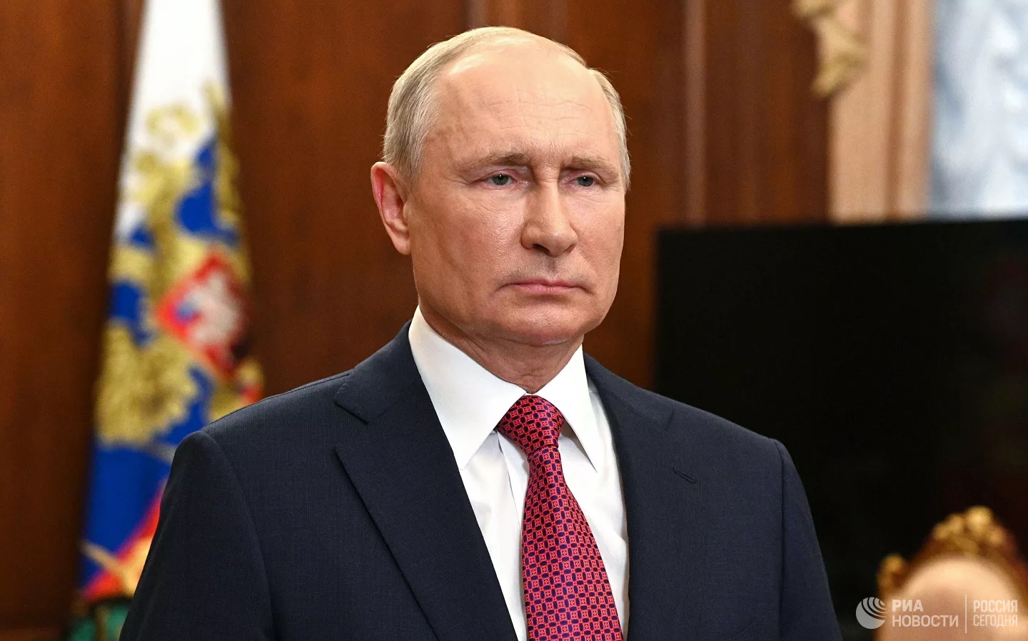 Путин подписал закон "о церковном имуществе" и пользовании им