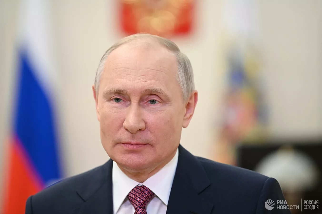Путин поздравил российских мусульман с праздником Курбан-байрам
