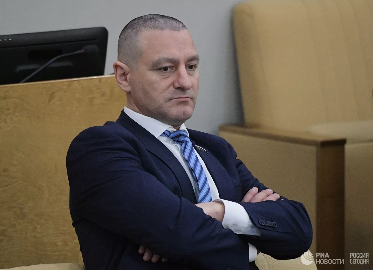 Депутат Ильтяков объяснил слова о "храмах-сараях"