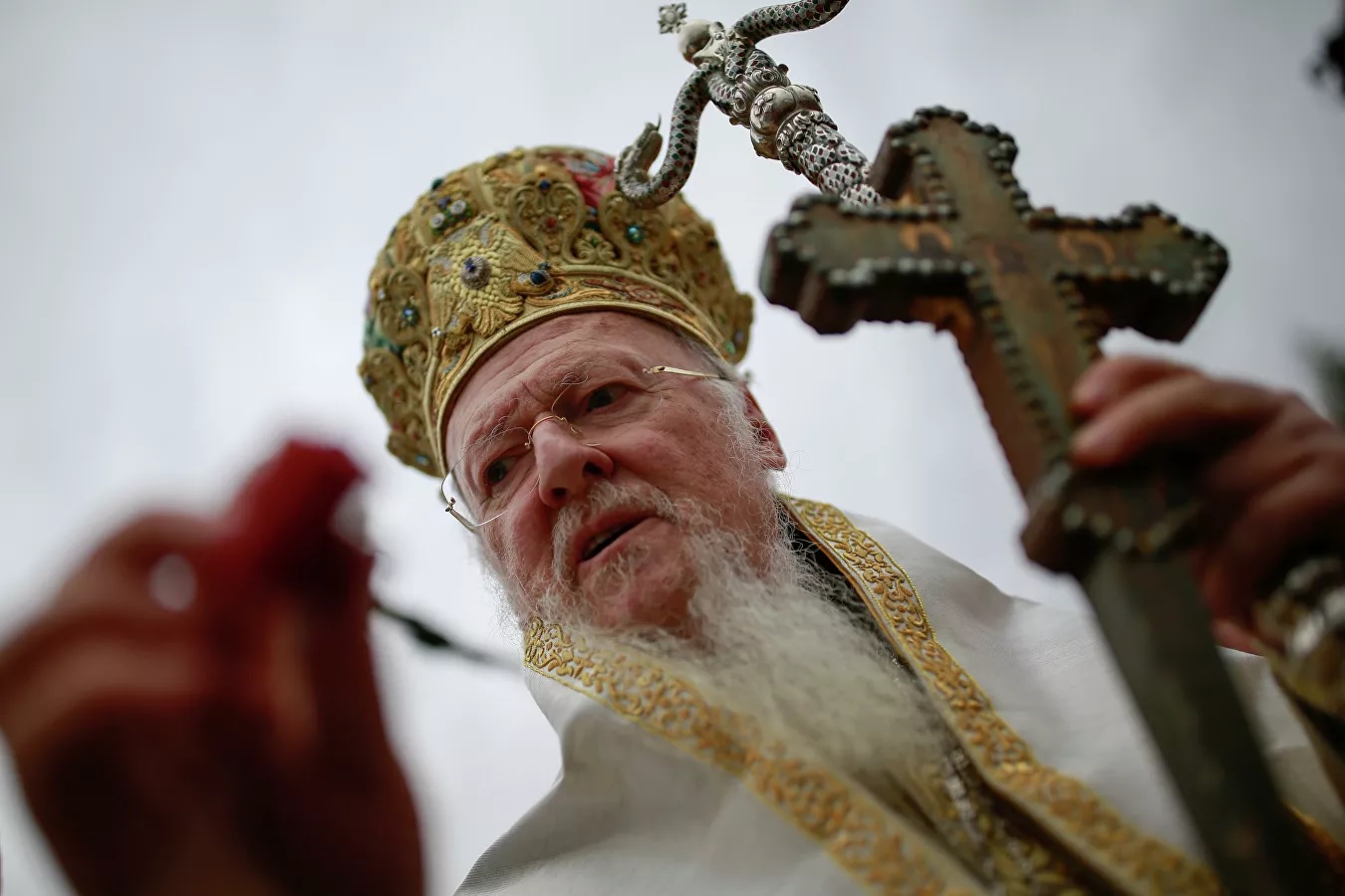 Патриарх Варфоломей не вышел к православным верующим в Киеве