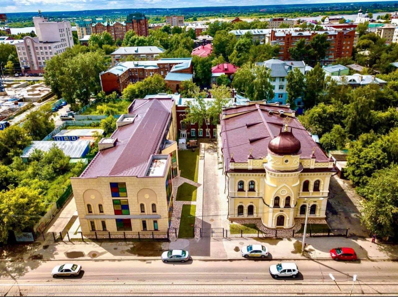 Лазар открыл Детский культурно-образовательный центр в Томске