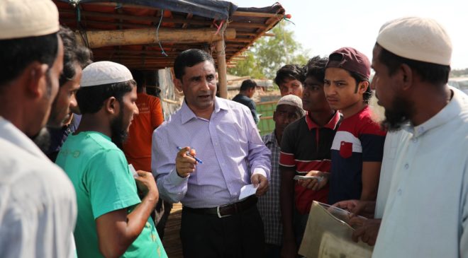 Лидер беженцев мусульман-рохинджа убит в лагере в Бангладеш