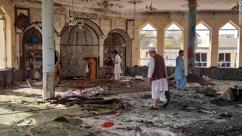 Взрыв шиитской мечети в Афганистане: 100 человек погибли и ранены