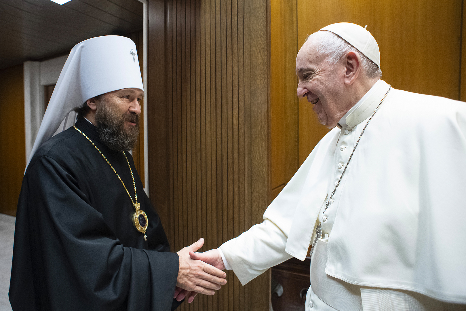 Иларион встретился с Папой Франциском, дал интервью Vatican News