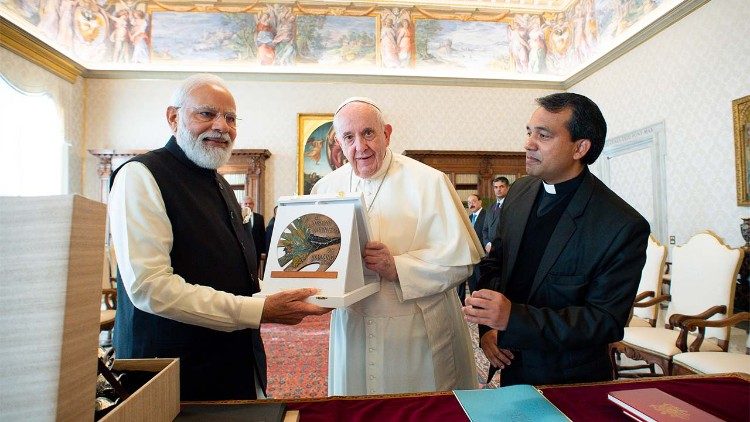 Папа Римский Франциск встретился с премьер-министром Индии