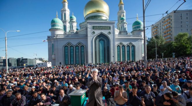 Муфтий Ильдар Аляутдинов заявил о нехватке мечетей в Москве