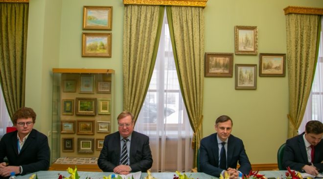 Глава ИППО Степашин провёл встречу с делегацией из Венгрии