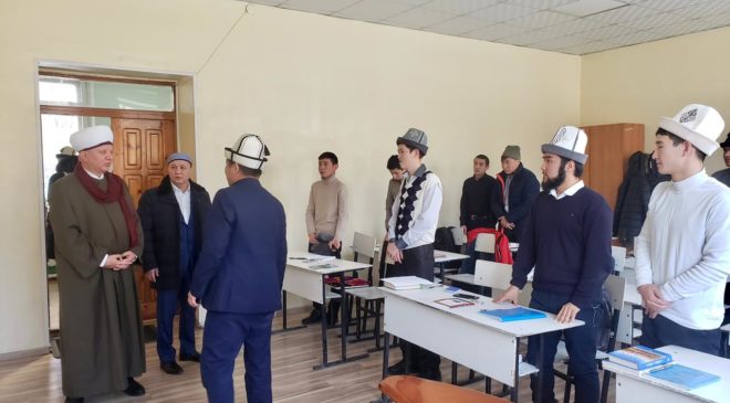 Глава ДСМР муфтий Крганов встретился с муфтием Кыргызстана