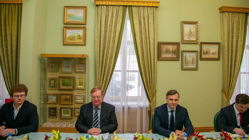 Глава ИППО Степашин провёл встречу с делегацией из Венгрии