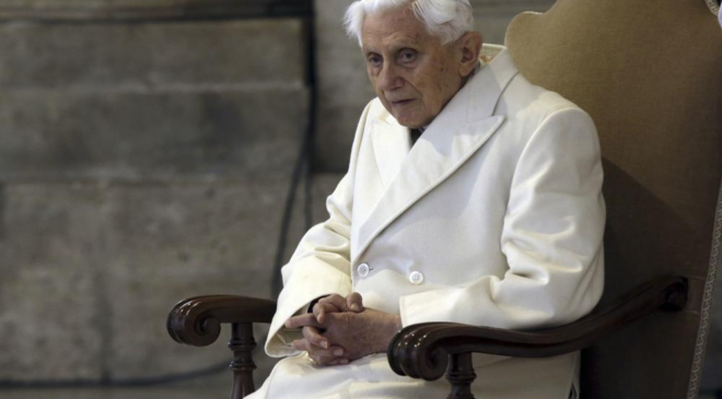 Папу Римского Бенедикта XVI обвинили в сокрытии домогательств