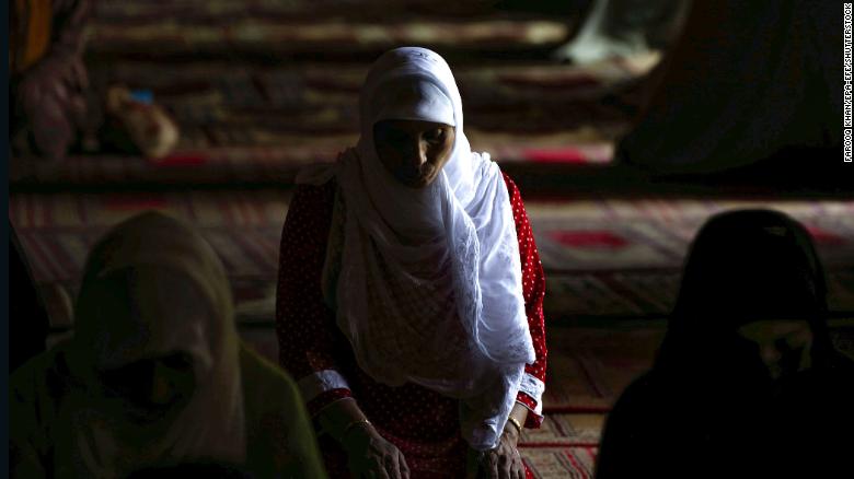 Женщины-мусульманки вновь продаются на фейковом сайте в Индии