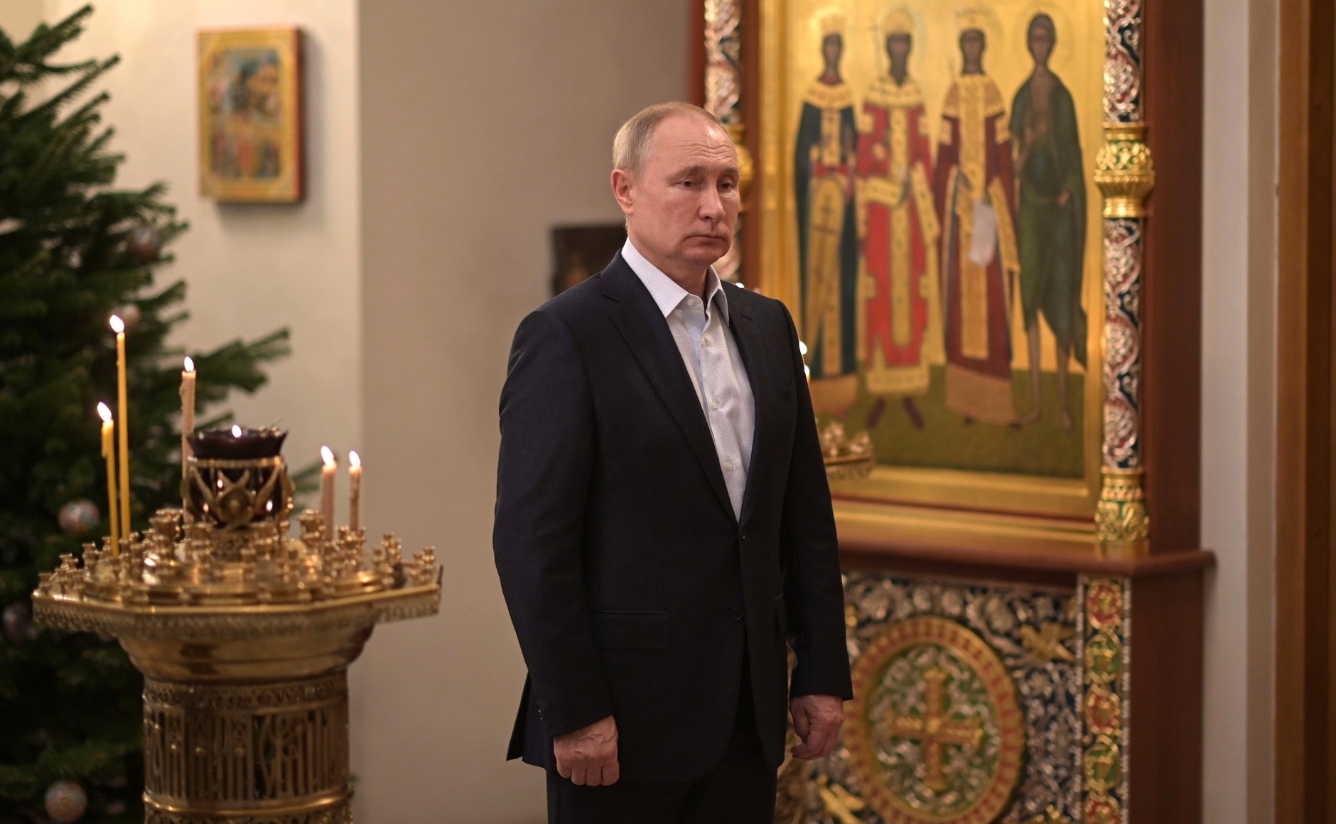Путин поручил представить предложения по борьбе с пытками