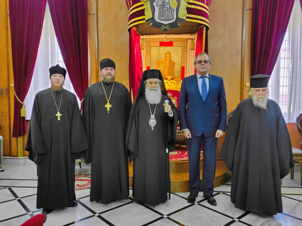 Посол РФ посетил Иерусалимского Патриарха Феофила