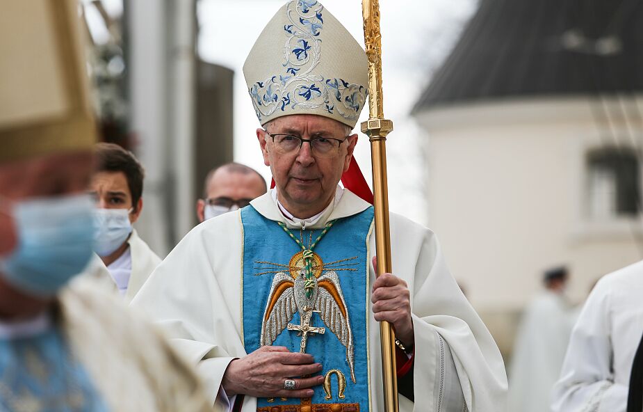 Польский архиепископ призывает христиан отвести угрозу войны