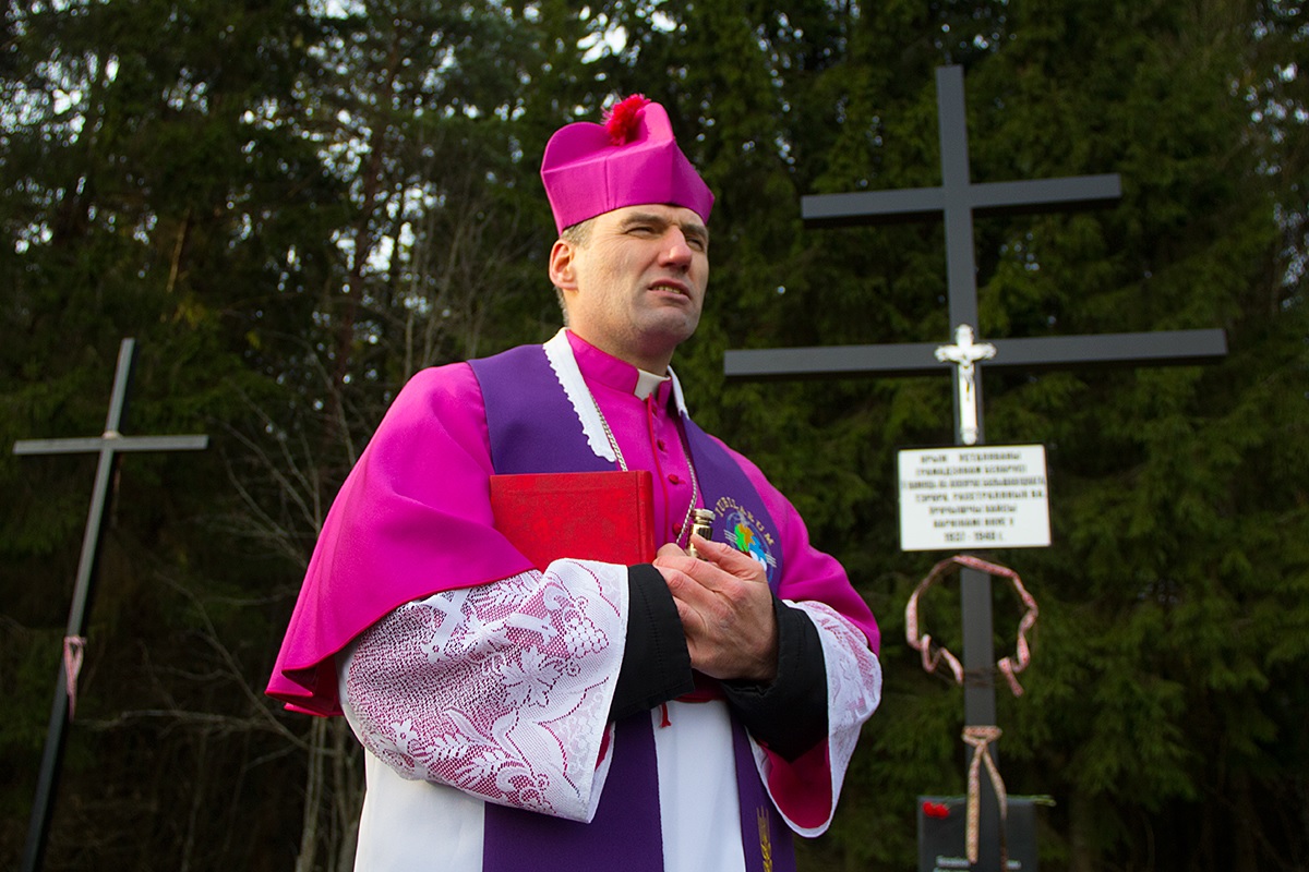 Глава ККЕ Беларуси епископ Олег Буткевич призвал к посту и молитве