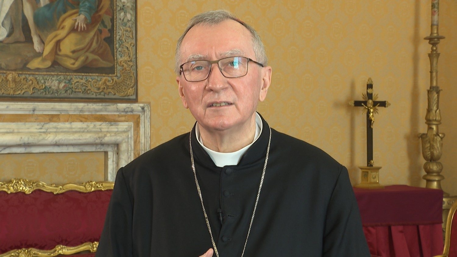 Кардинал Паролин призвал Лаврова прекратить боевые действия