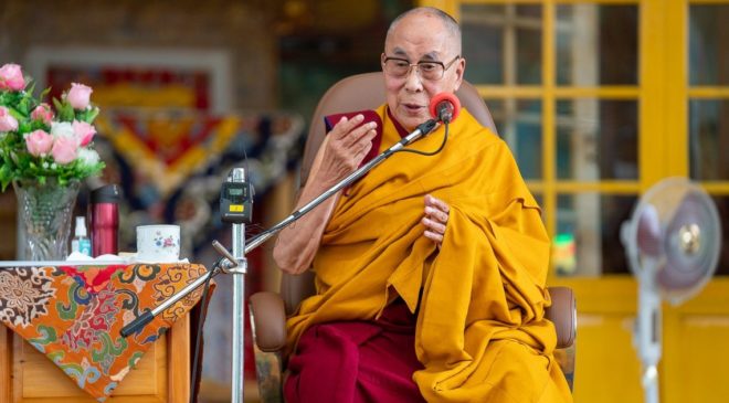 Далай-лама - о свободе на фестивале любителей тибетской оперы