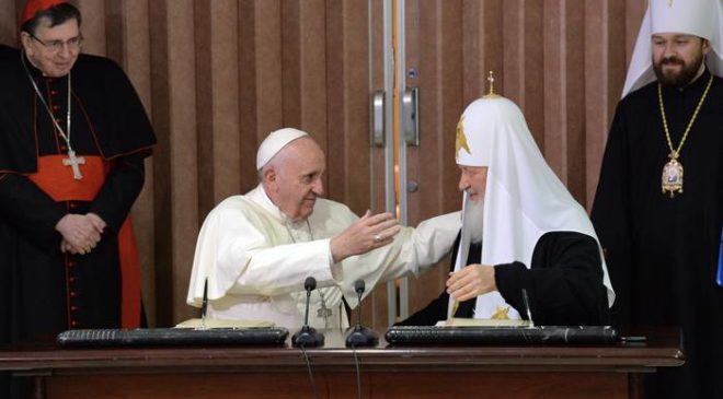 В РПЦ назвали место возможной встречи Папы Римского и патриарха