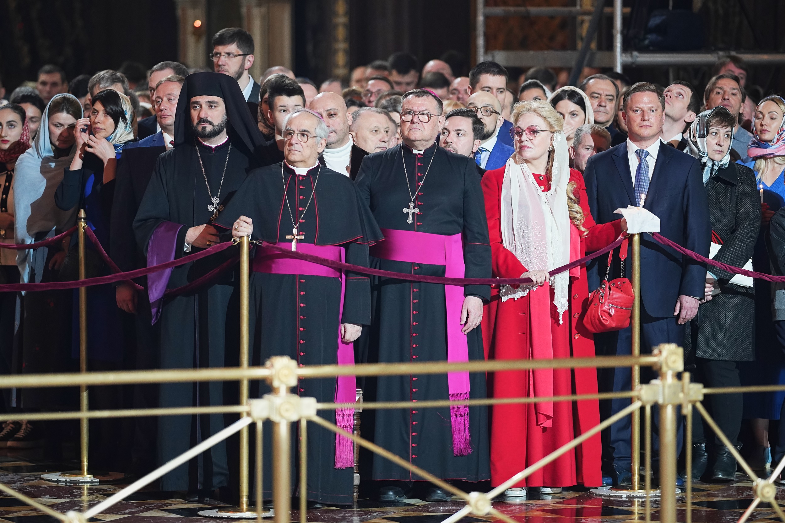 Католические иерархи были на Пасхальной службе у Патриарха