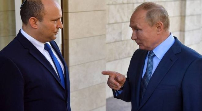Путин потребовал от Беннета передать РФ Александровское подворье