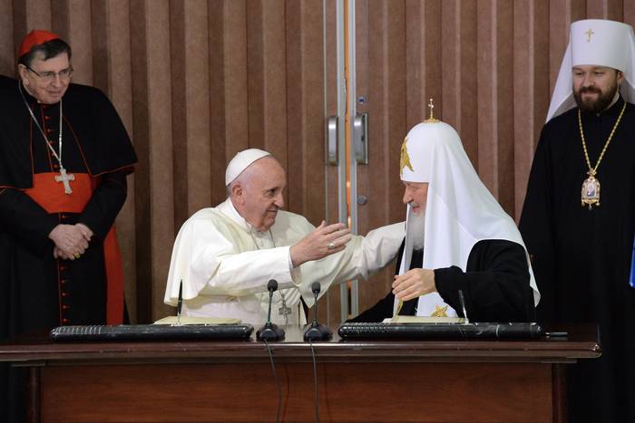 В РПЦ назвали место возможной встречи Папы Римского и патриарха