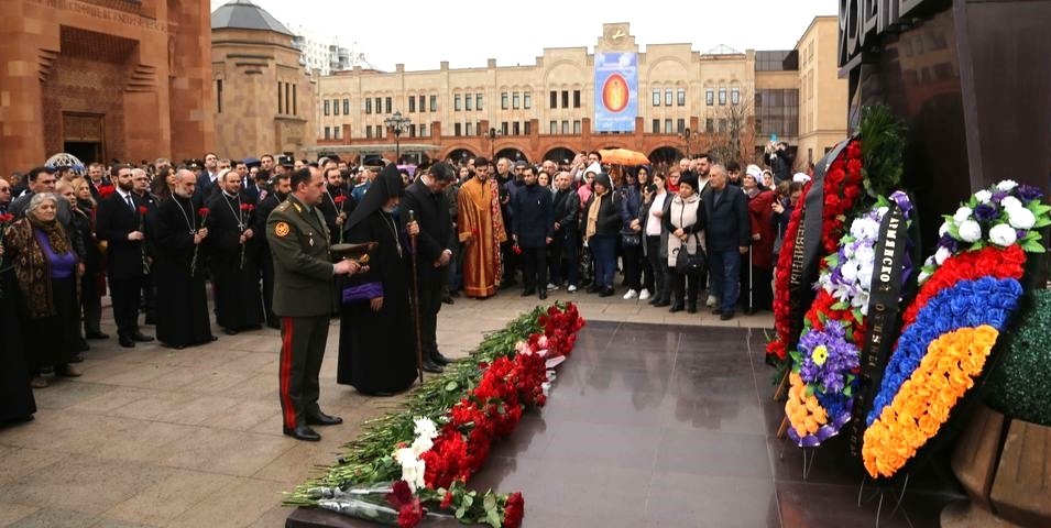 В ААЦ Москвы почтили память святых мучеников Геноцида армян