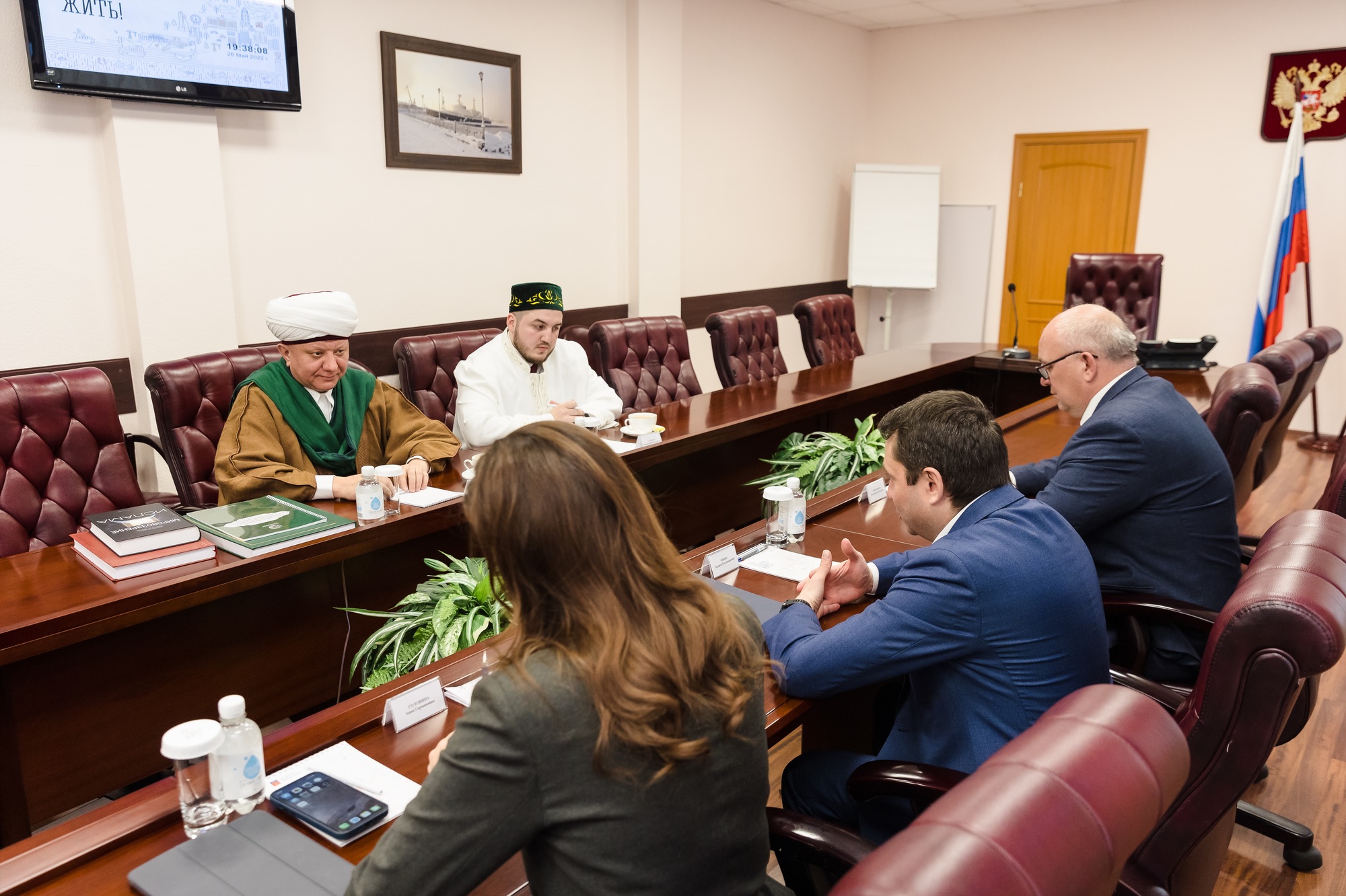 Альбир Крганов встретился с губернатором Мурманской области