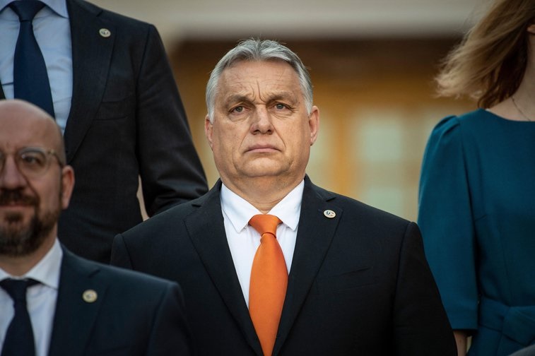 WSJ: ЕС введет санкции против Патриарха Кирилла вопреки Орбану