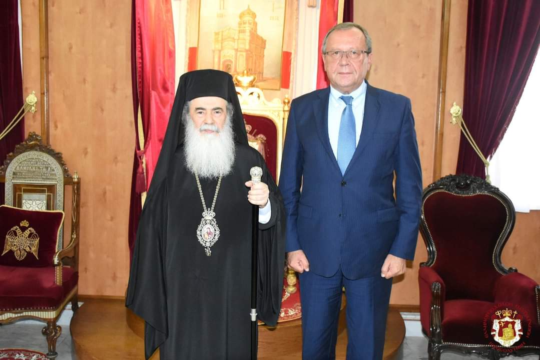 Спор с иудеями обсудили посол РФ и Патриарх Иерусалима