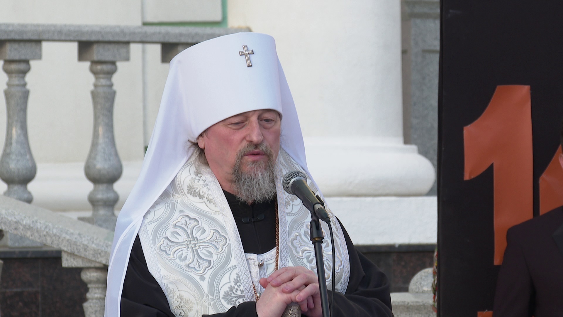 Белгородский митрополит РПЦ призвал установить мир с Украиной
