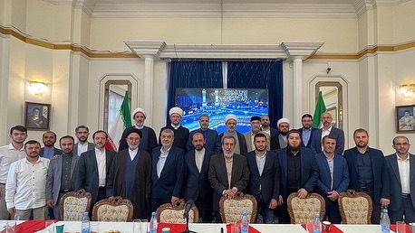 Встреча российских муфтиев и богословов с эмиссаром Ирана