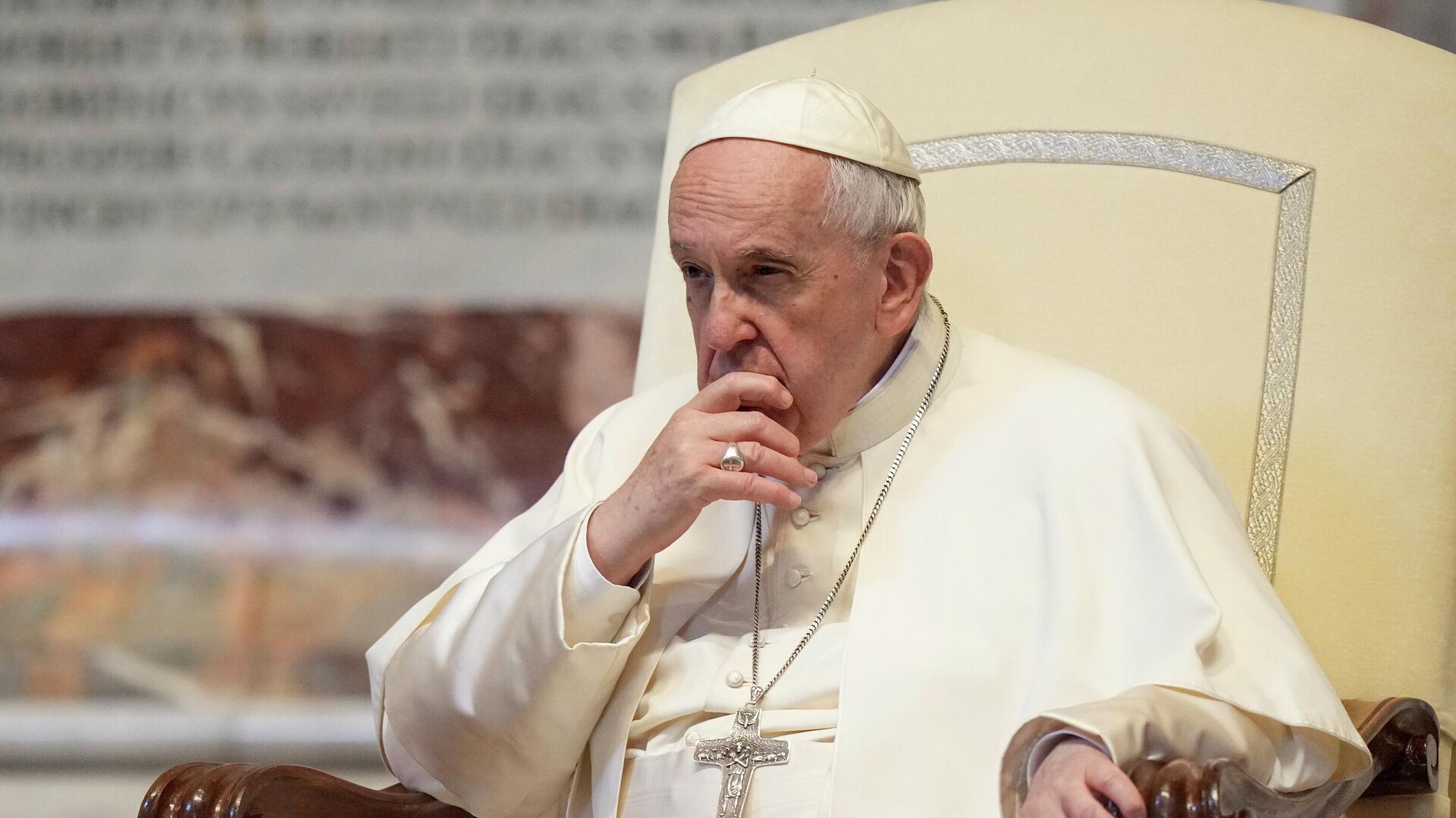 Севастьянов: Папа не поддаётся манипуляциям Зеленского