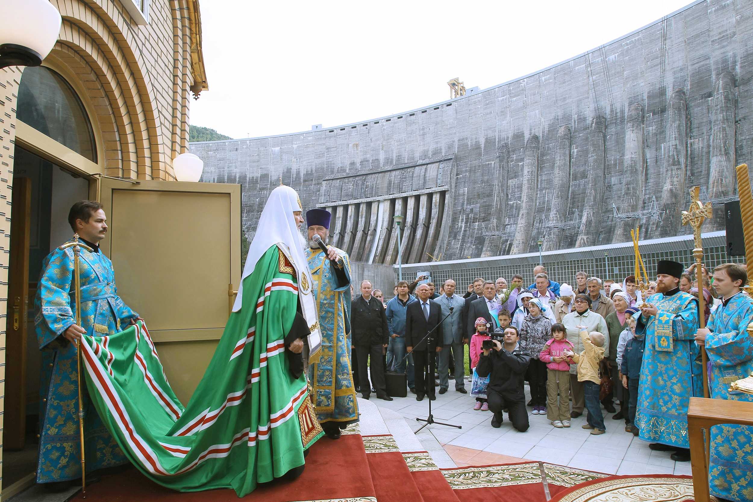 Патриарх Кирилл о либерализме и "сносящих крышу" грехах