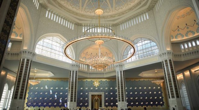Назарбаев открыл главную мечеть в столице Казахстана