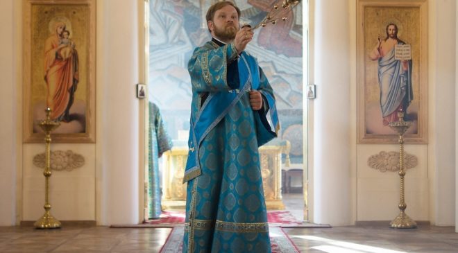Московская епархия не согласна с падением доверия к РПЦ