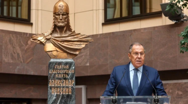 В МИД России открыли памятник Александру Невскому
