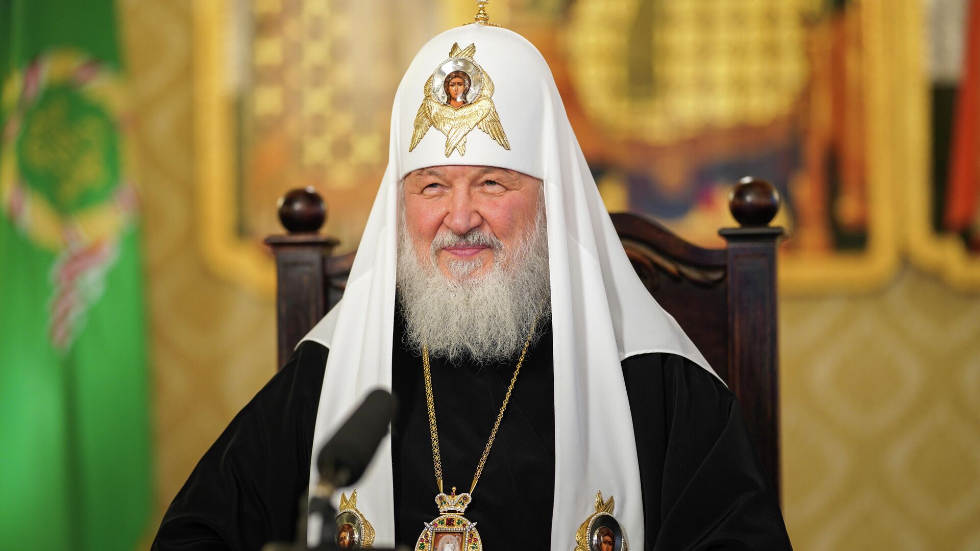 Патриарх Кирилл призвал к единству и дружбе с украинцами