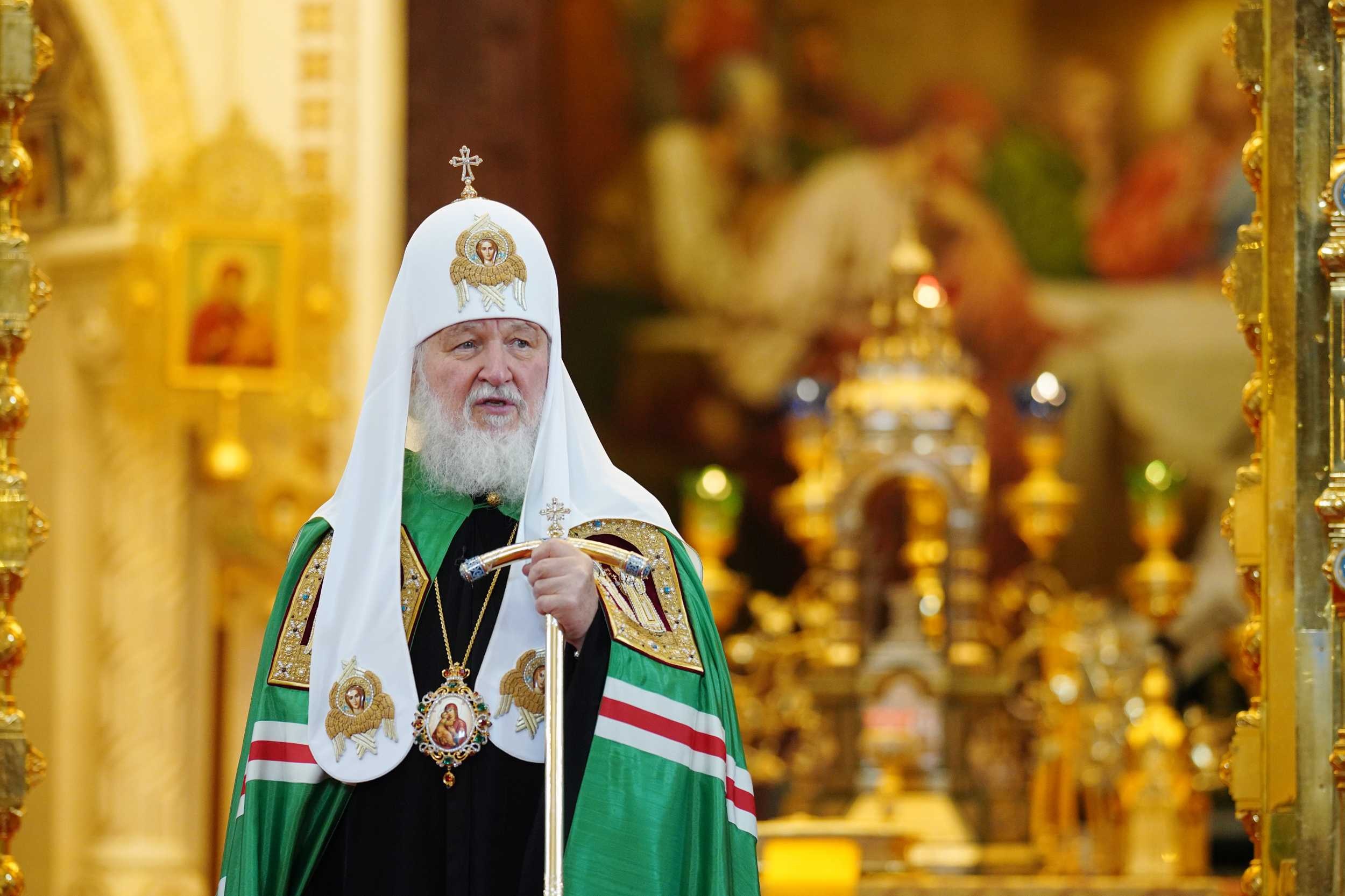 Патриарх Кирилл призвал богатых делиться средствами