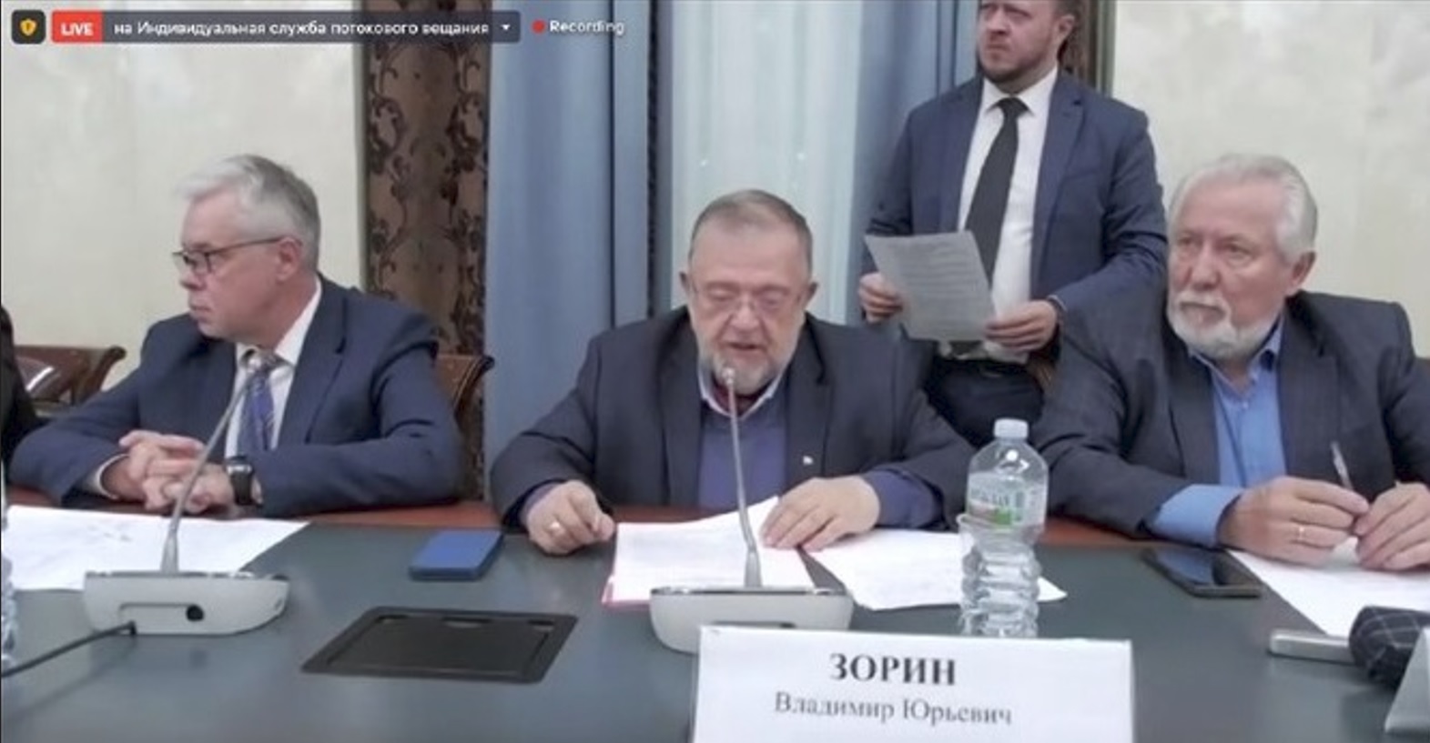 Круглый стол с представителями ЛНР и ДНР прошел в ОП РФ
