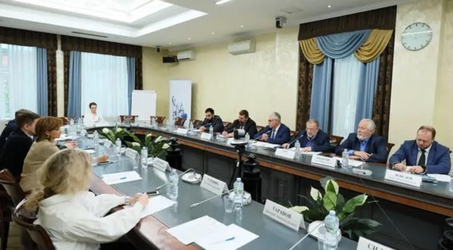 Круглый стол с представителями ЛНР и ДНР прошел в ОП РФ